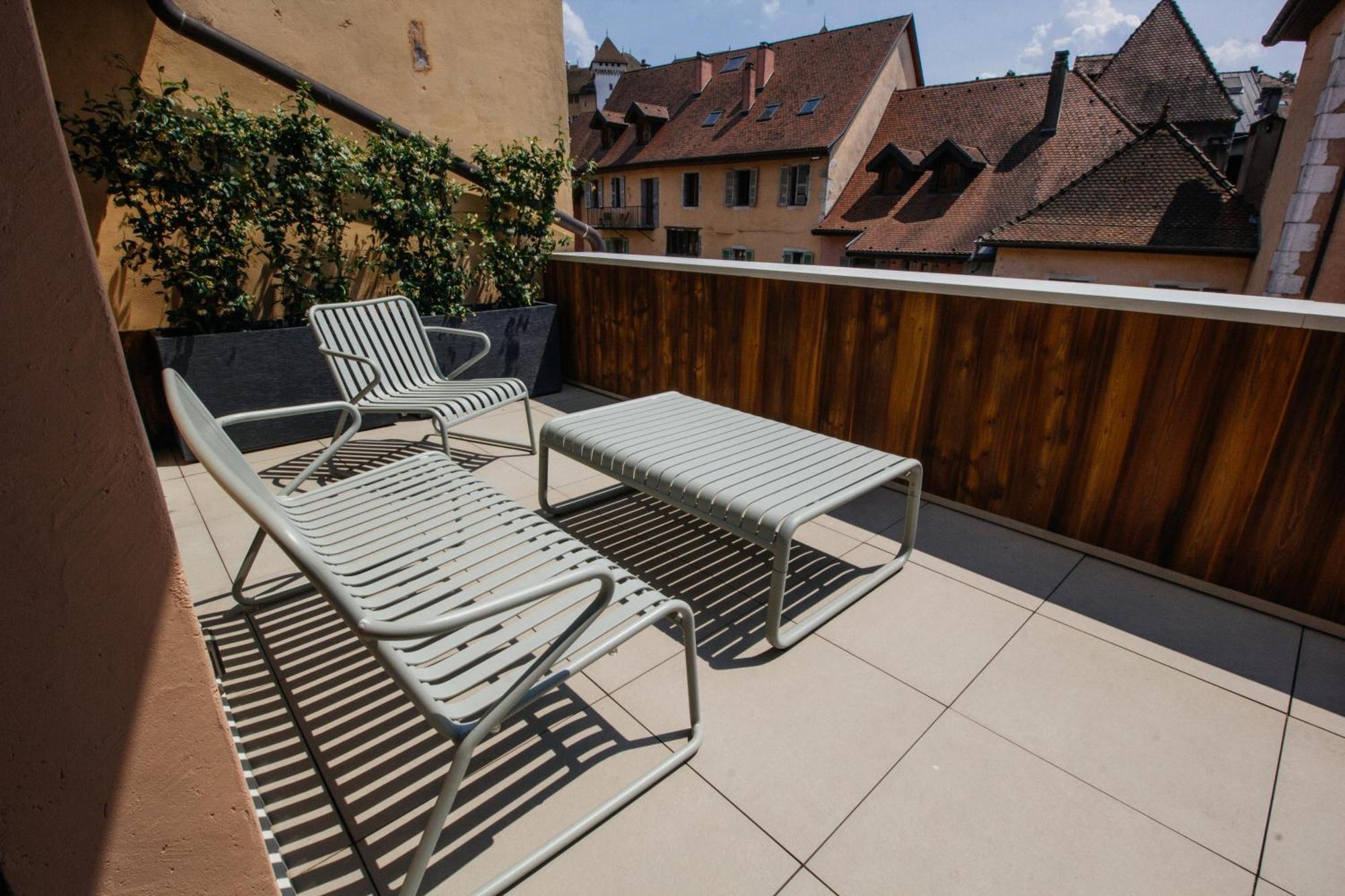 Auberge Du Lyonnais 阿讷西 外观 照片